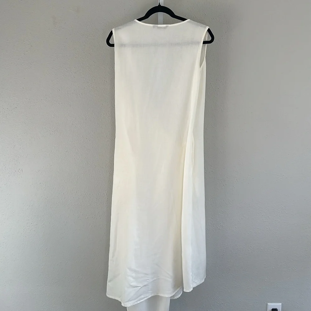 Off-White this elegant